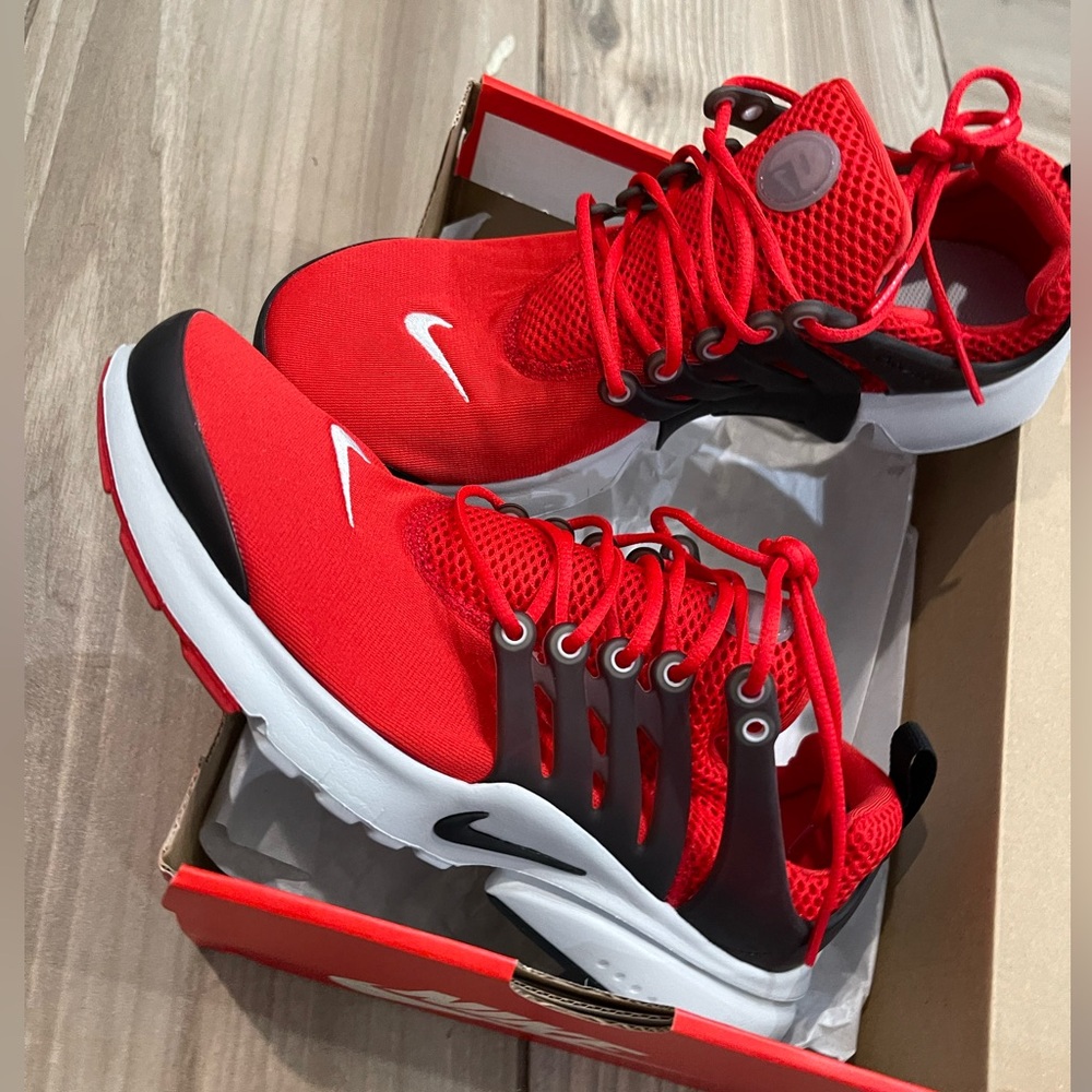 Nike presto shoes